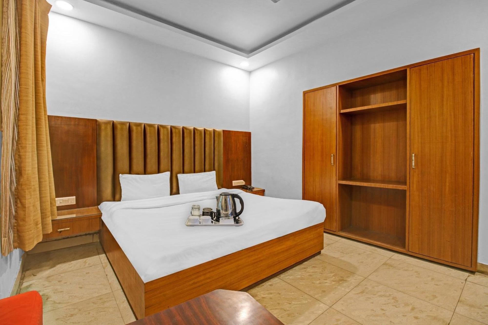 Collection O Surya Otel Bhopal Dış mekan fotoğraf